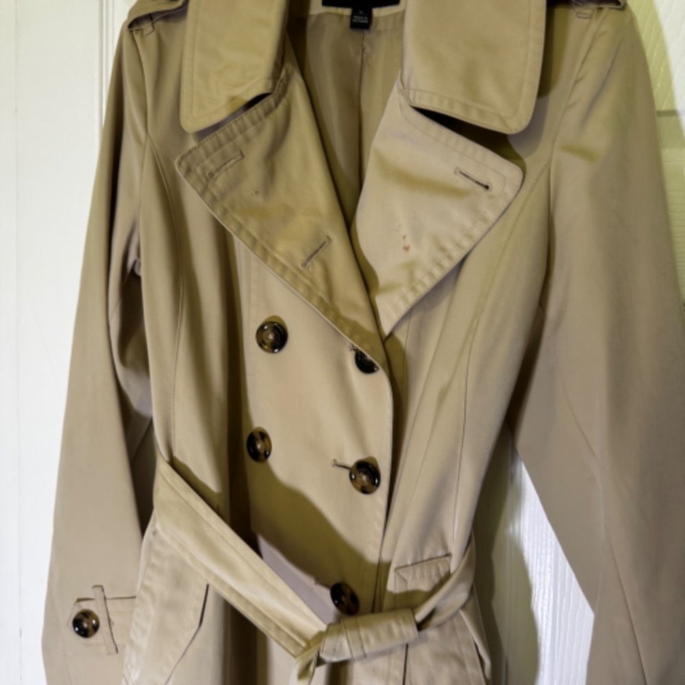 London Fog Women's Double Breasted Short Trench Coat - Picture 6 of 16